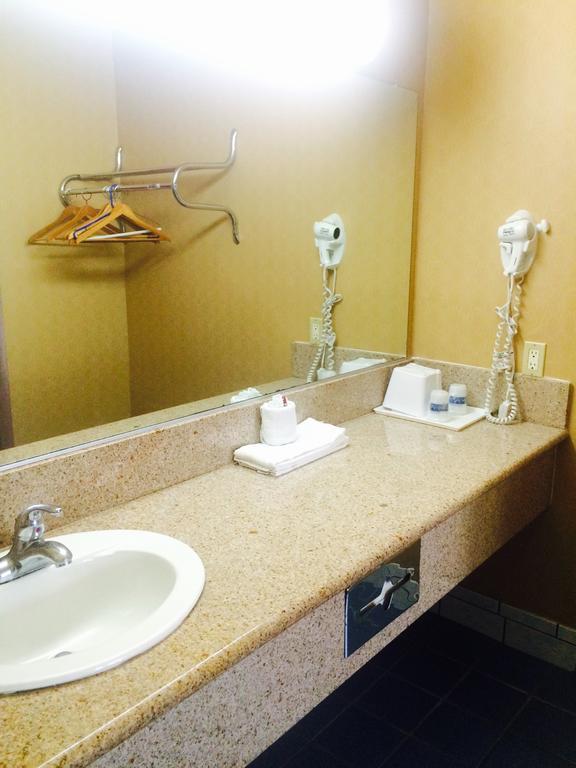 Travelers Inn LAX/Lawndale Ruang foto